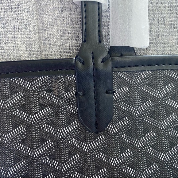 🎀🐰 NWT Goyard st Louis - PM - Picture 5 of 13